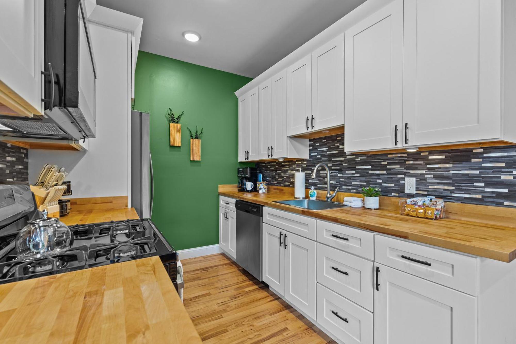 West End Whimsy | Jz Vacation Rentals Tower Grove Екстер'єр фото