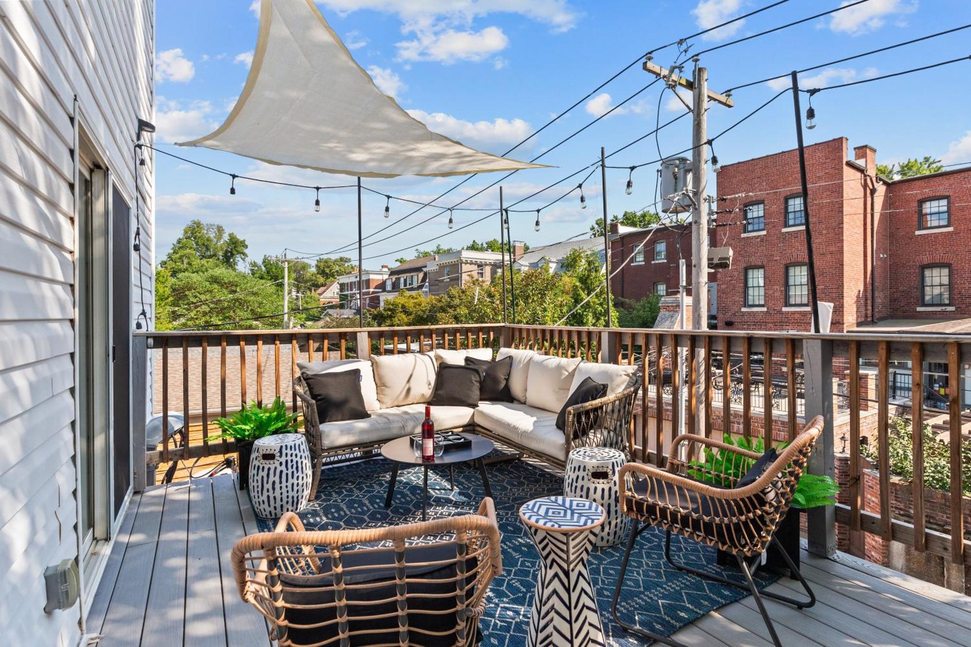 West End Whimsy | Jz Vacation Rentals Tower Grove Екстер'єр фото