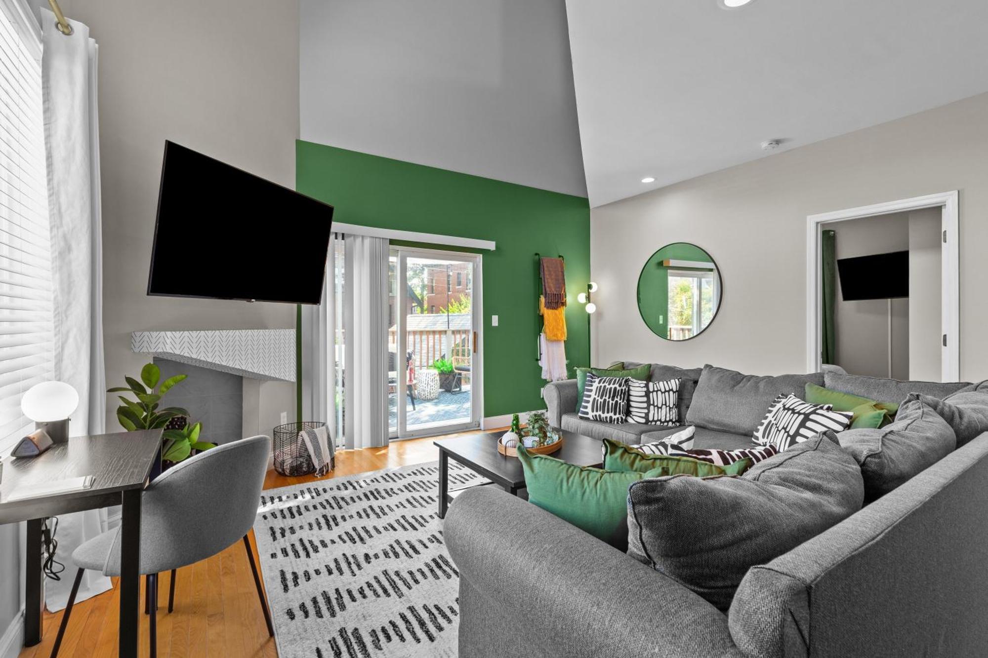 West End Whimsy | Jz Vacation Rentals Tower Grove Екстер'єр фото