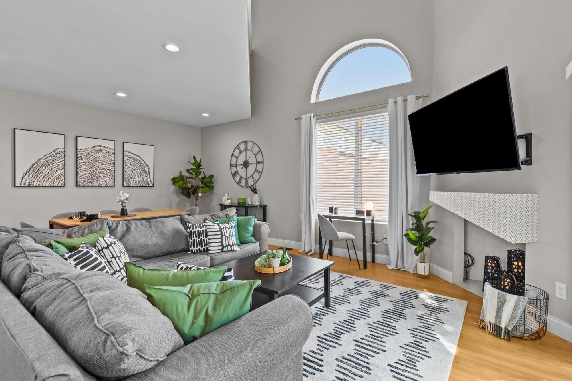 West End Whimsy | Jz Vacation Rentals Tower Grove Екстер'єр фото